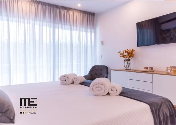 Centrico En Segunda Linea De Playa, Parking, Wifi 609 Marbella