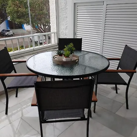 Centrico En Segunda Linea De Playa, Parking, Wifi 609 Apartment *