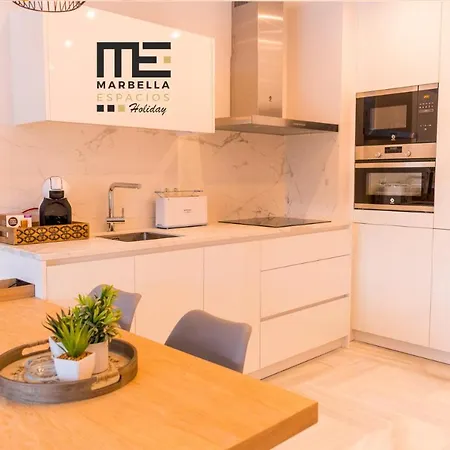 Centrico En Segunda Linea De Playa, Parking, Wifi 609 Marbella
