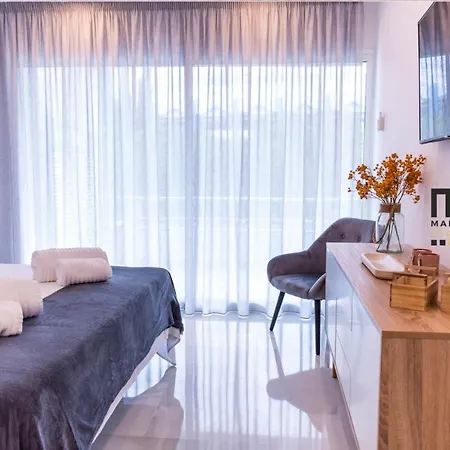 Centrico En Segunda Linea De Playa, Parking, Wifi 609 Marbella