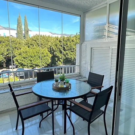 Centrico En Segunda Linea De Playa, Parking, Wifi 609 Marbella
